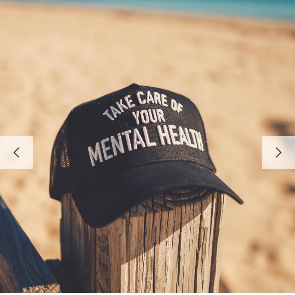 FIND THE GOOD HAT
